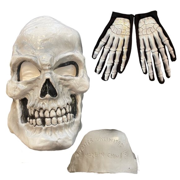 Grave Reaper Halloween Costume 5-Piece Adult Up To 250 lbs (Sickle Not Included) - Picture 9 of 10